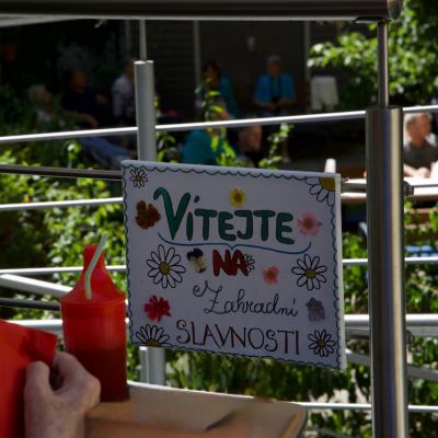 Příprava letní slavnostni